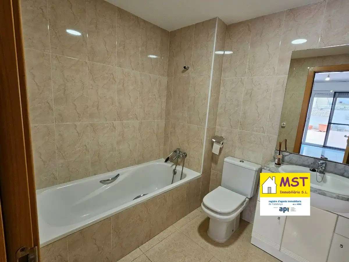 Bathroom of Flat for sale in Navàs  with Heating, Terrace and Balcony