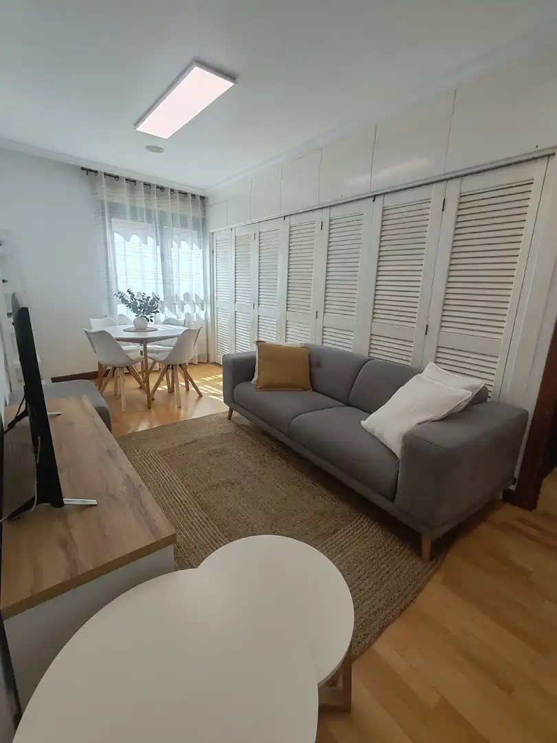 Sala d'estar de Pis de lloguer en Salamanca amb Calefacció