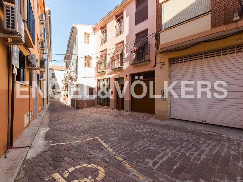 Exterior view of Houses for sale in Alzira  with Air Conditioner, Heating and Terrace