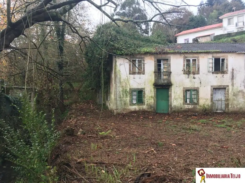 Vista exterior de Casa o xalet en venda en Ferrol amb Jardí privat