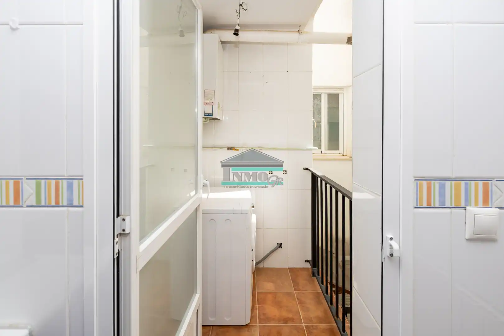 Wohnung zum Verkauf in Armilla mit Heizung, Terrasse und Balkon