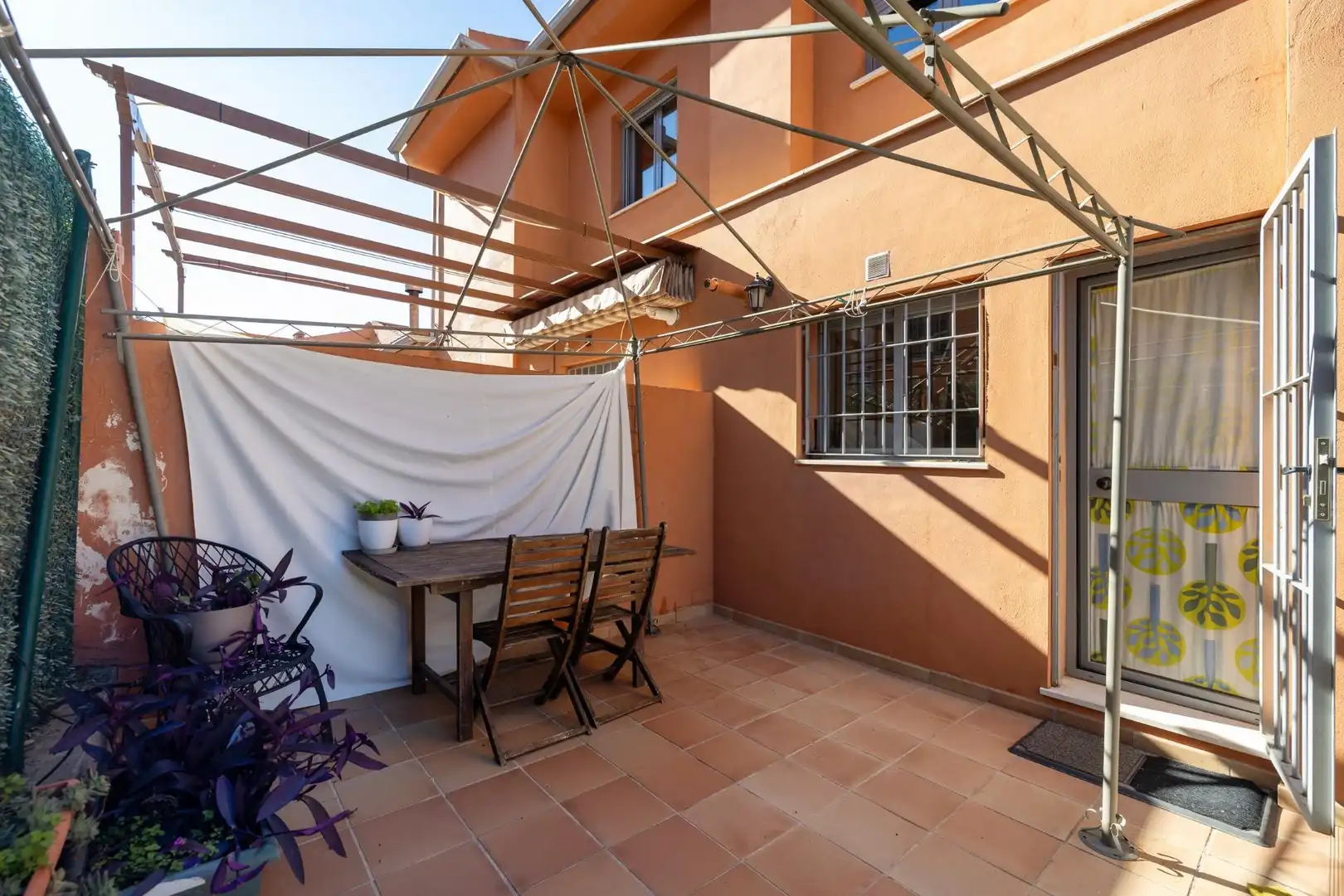 Houses for sale in Calle Miguel Valle Tendero, Jun