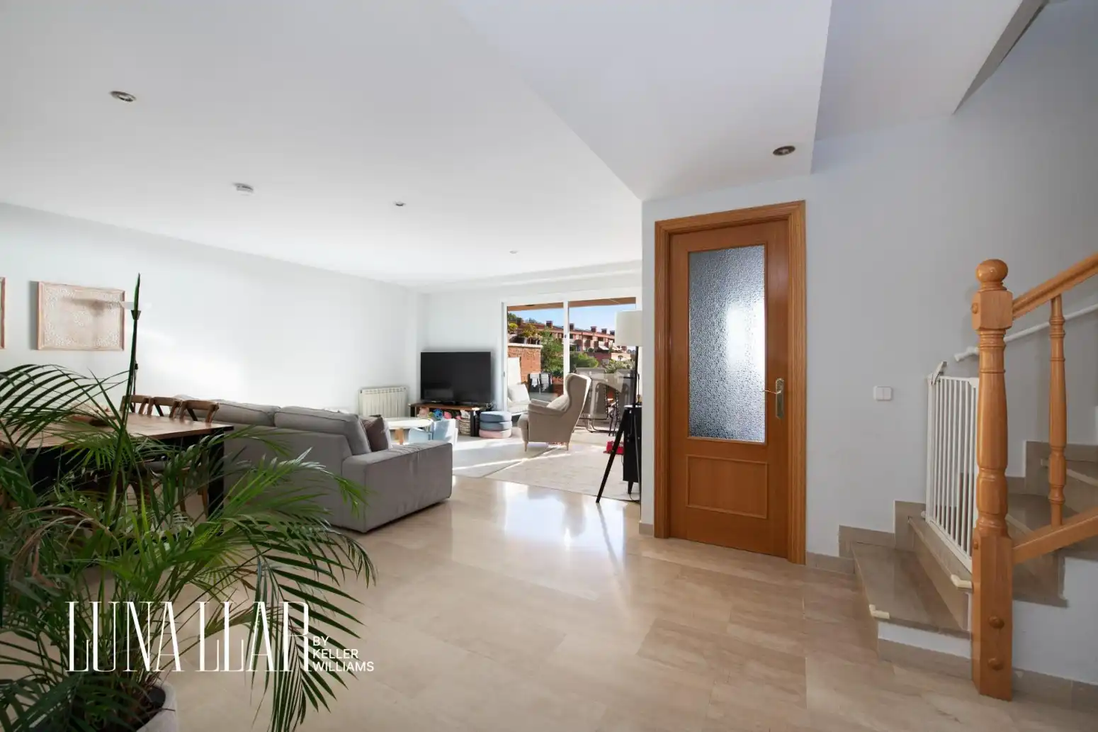 Living room of Attic for sale in Sitges  with Air Conditioner and Terrace