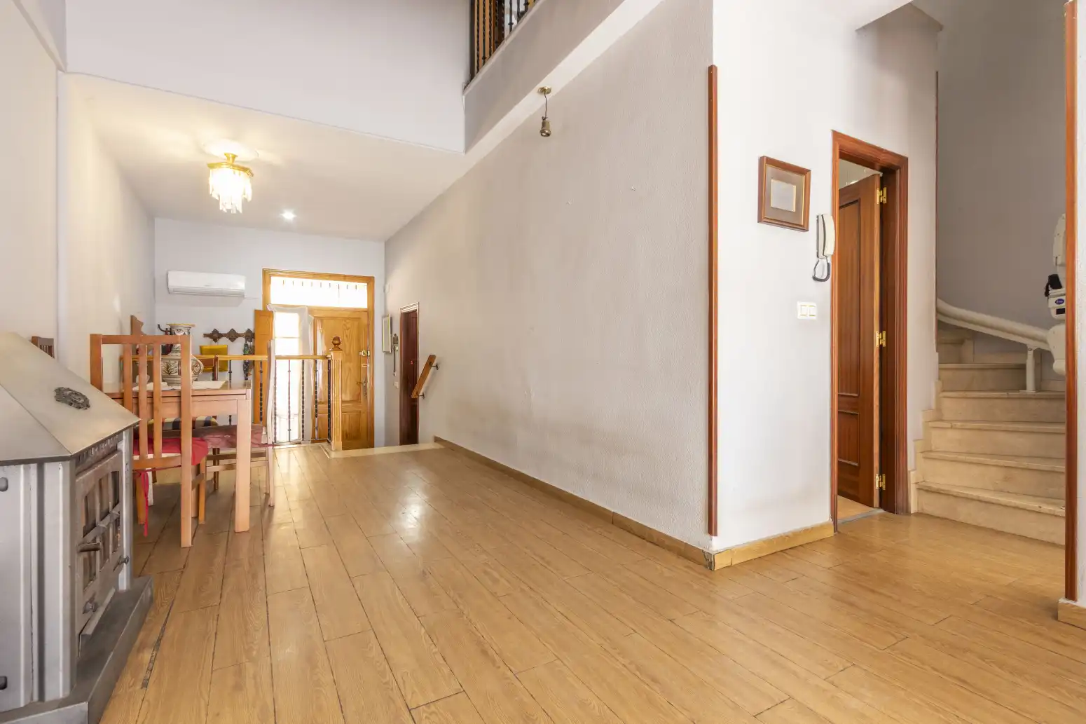 Houses for sale in Valencia  with Heating, Terrace and Storage room