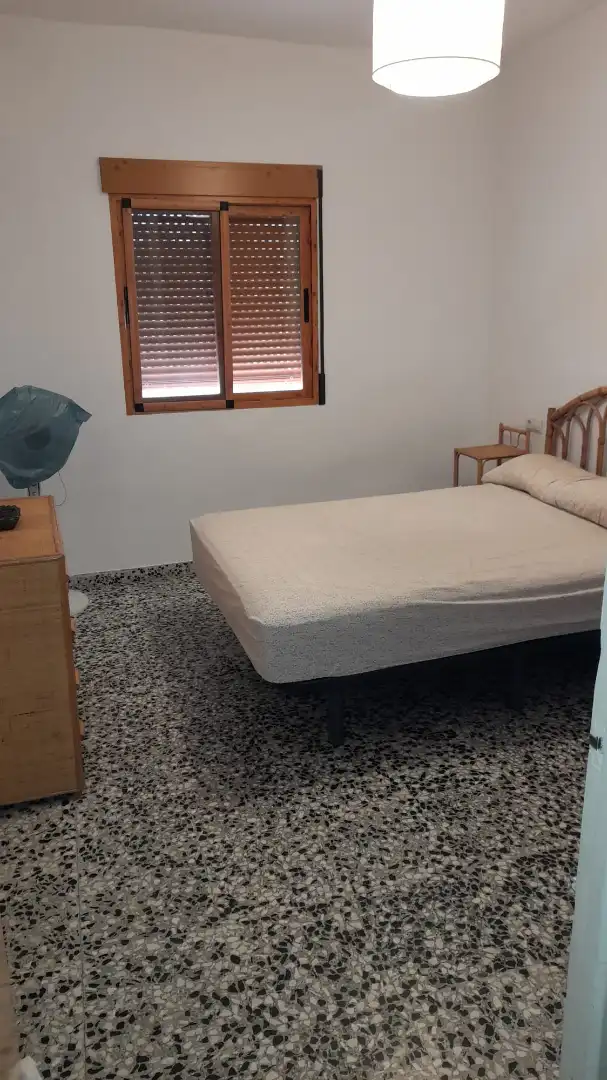Schlafzimmer von Wohnung zum Verkauf in Torrenueva Costa mit Ofen, Waschmaschine und Balkon
