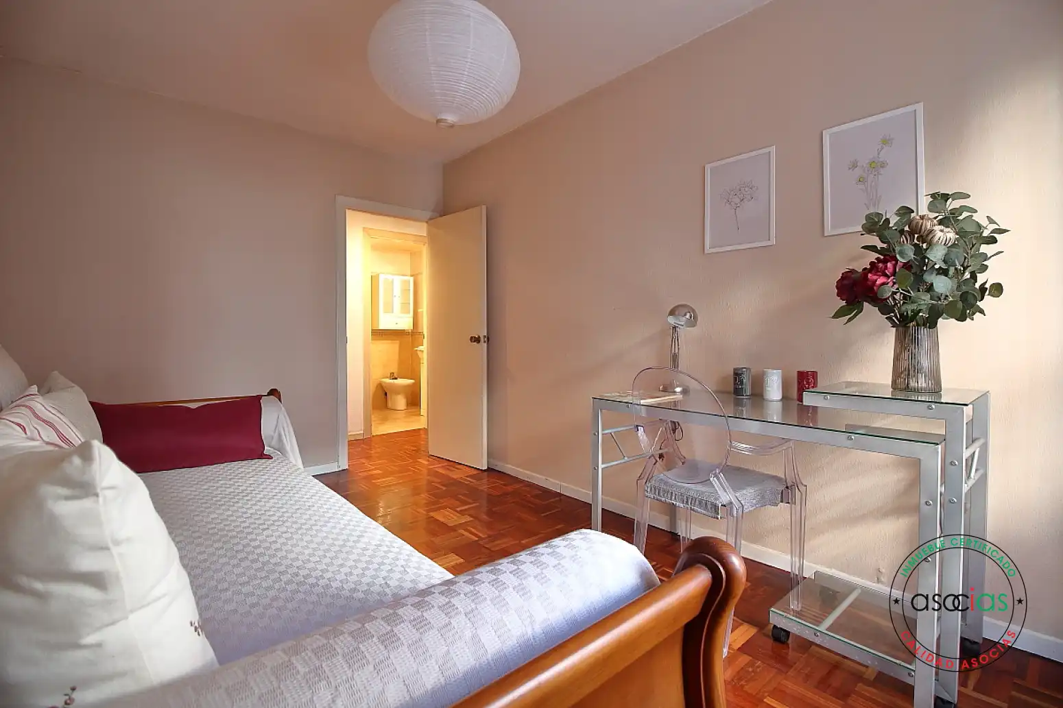 Bedroom of Flat for sale in Este
