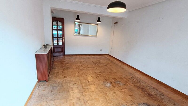 Flat for sale in  Madrid Capital  with Air Conditioner, Heating and Terrace