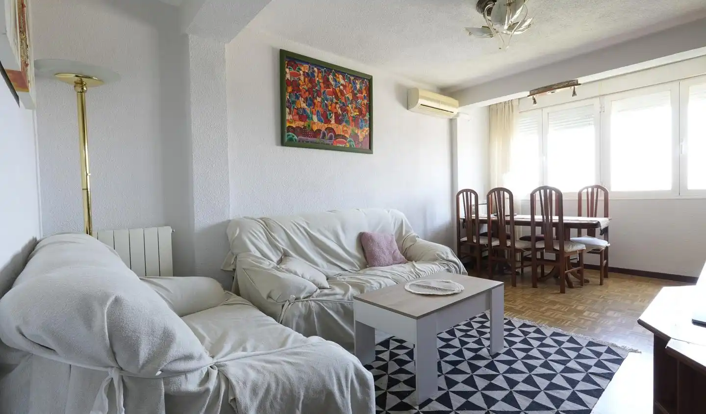 Living room of Flat for sale in Madrid  with Air Conditioner, Heating and Terrace