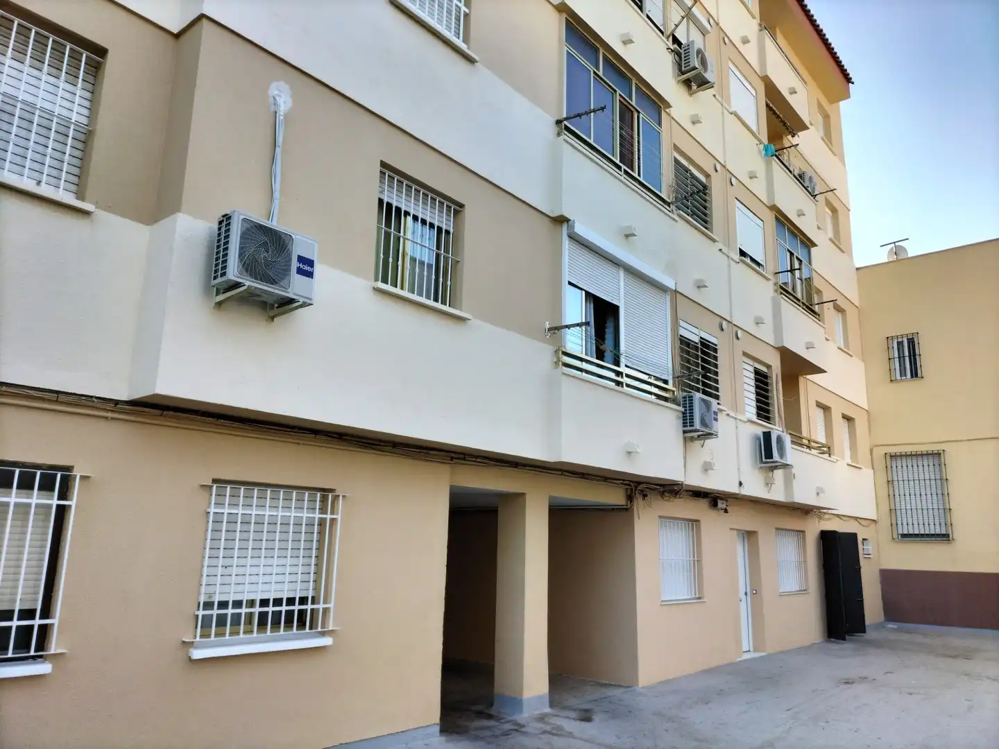Vista exterior de Pis en venda en San Fernando