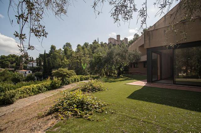 Casa-chalet en Venta en Gelida