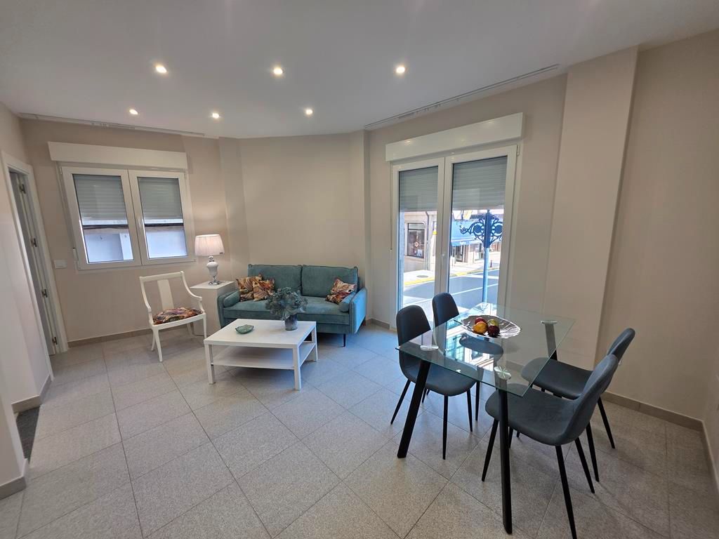 Living room of Apartment for sale in A Pobra do Caramiñal  with Air Conditioner, Parquet flooring and Furnished