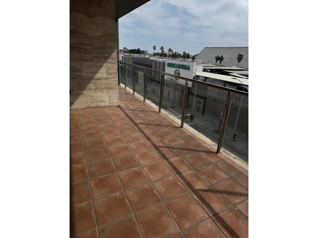 Terraza de Piso en venta en Castellón de la Plana / Castelló de la Plana