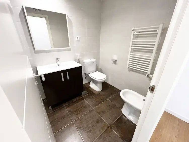 Bathroom of Flat for rent in Las Rozas de Madrid  with Air Conditioner, Heating and Private garden