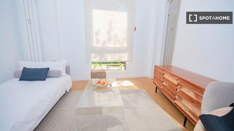 Foto 2 de Estudi per a compartir a Hispanoamérica - Bernabéu, Madrid