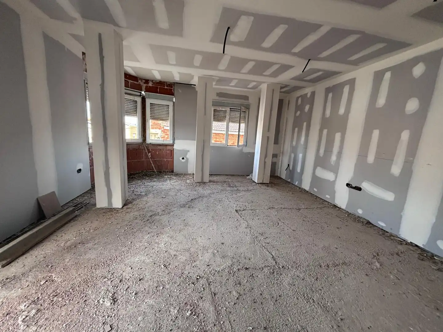 Wohnung zum Verkauf in Casasimarro mit Abstellraum
