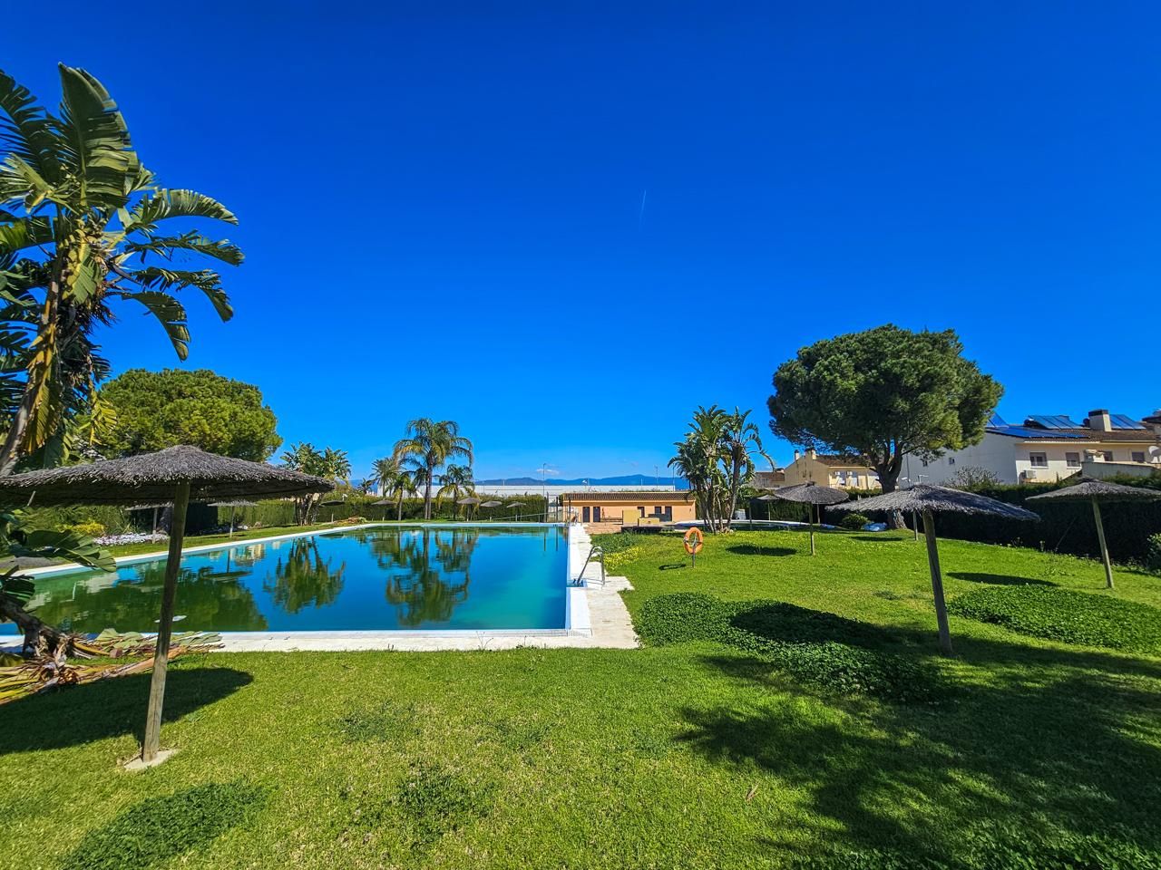 Casa adosada en venta en Escritora Carmen Bravo-Villasante, Churriana - El Pizarrillo - La Noria-Guadalsol