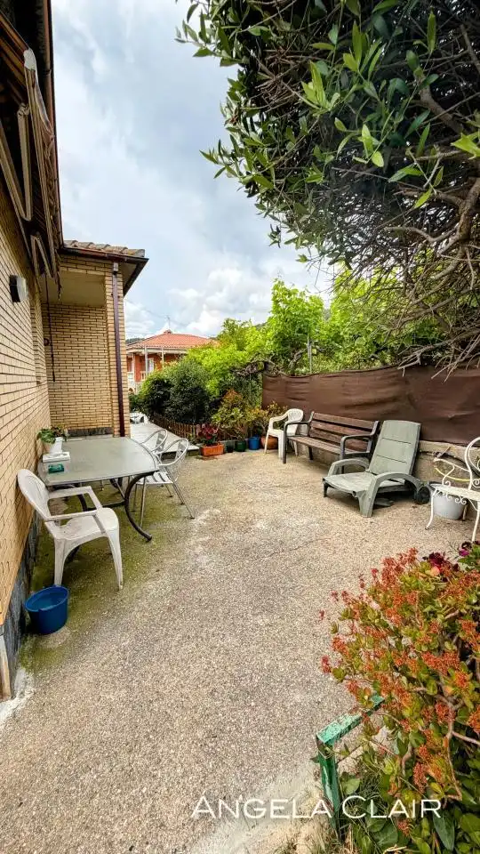 Terrace of Houses for sale in Sant Vicenç Dels Horts  with Heating, Private garden and Terrace