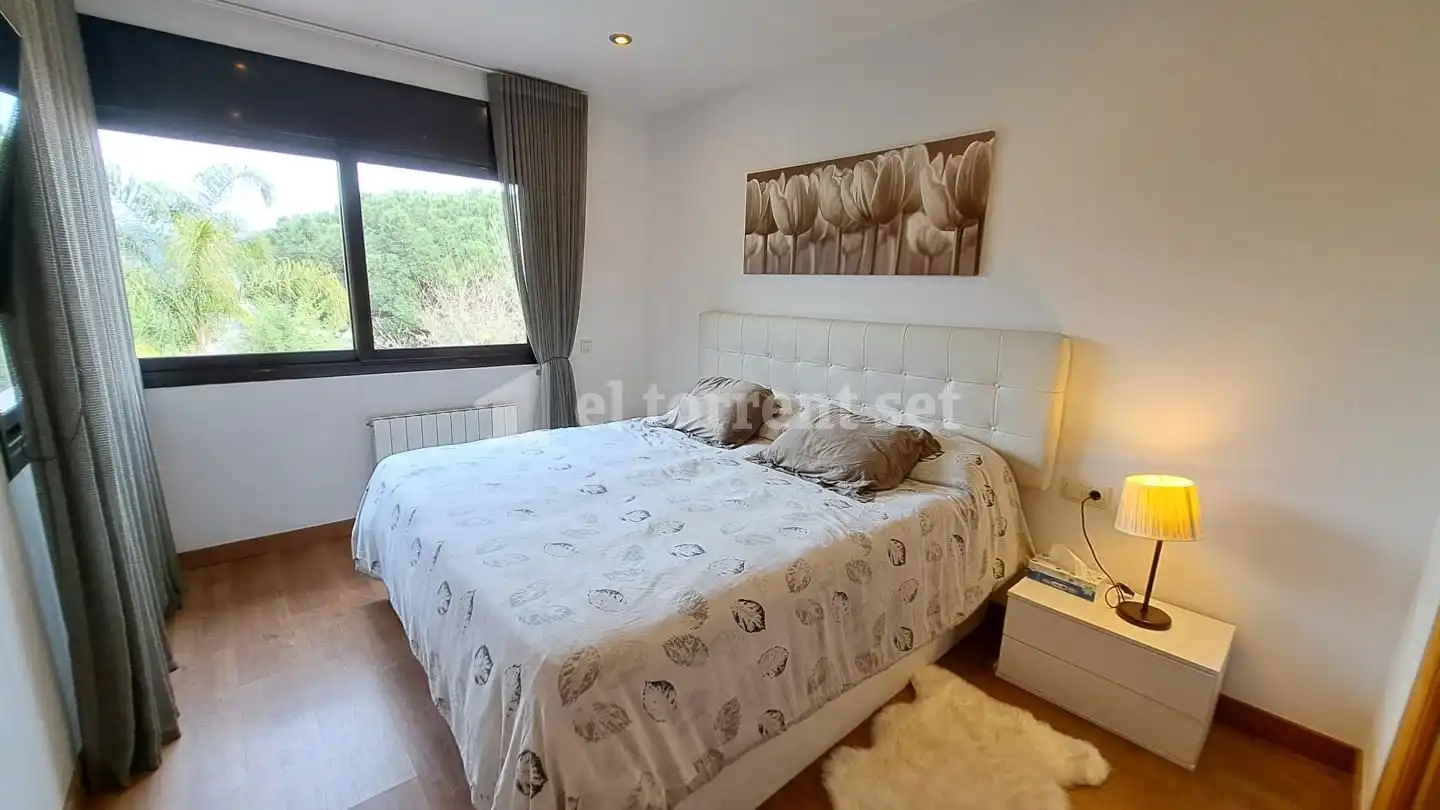 Habitación de Casa o chalet en venta en Argentona con Aire acondicionado, Calefacción y Jardín privado