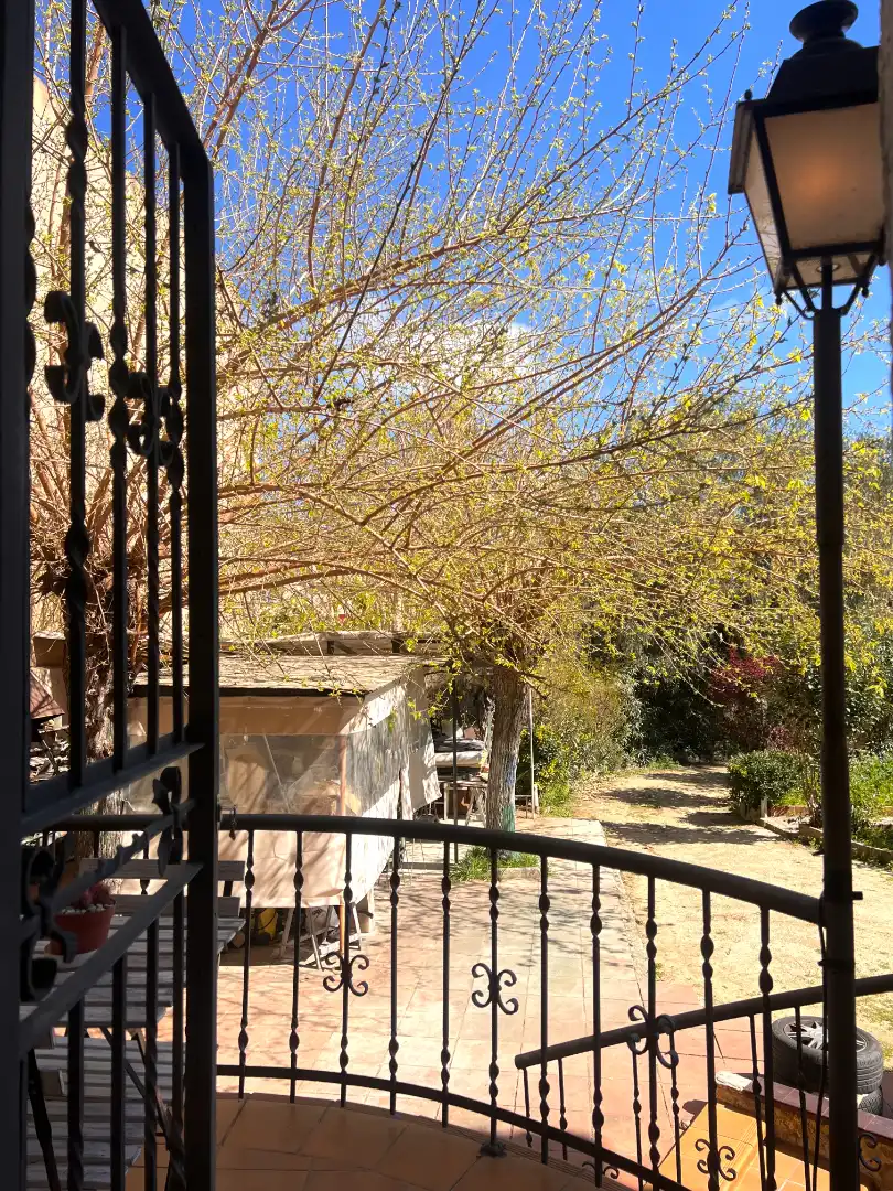 Vista exterior de Casa o chalet en venta en Teià con Calefacción y Jardín privado