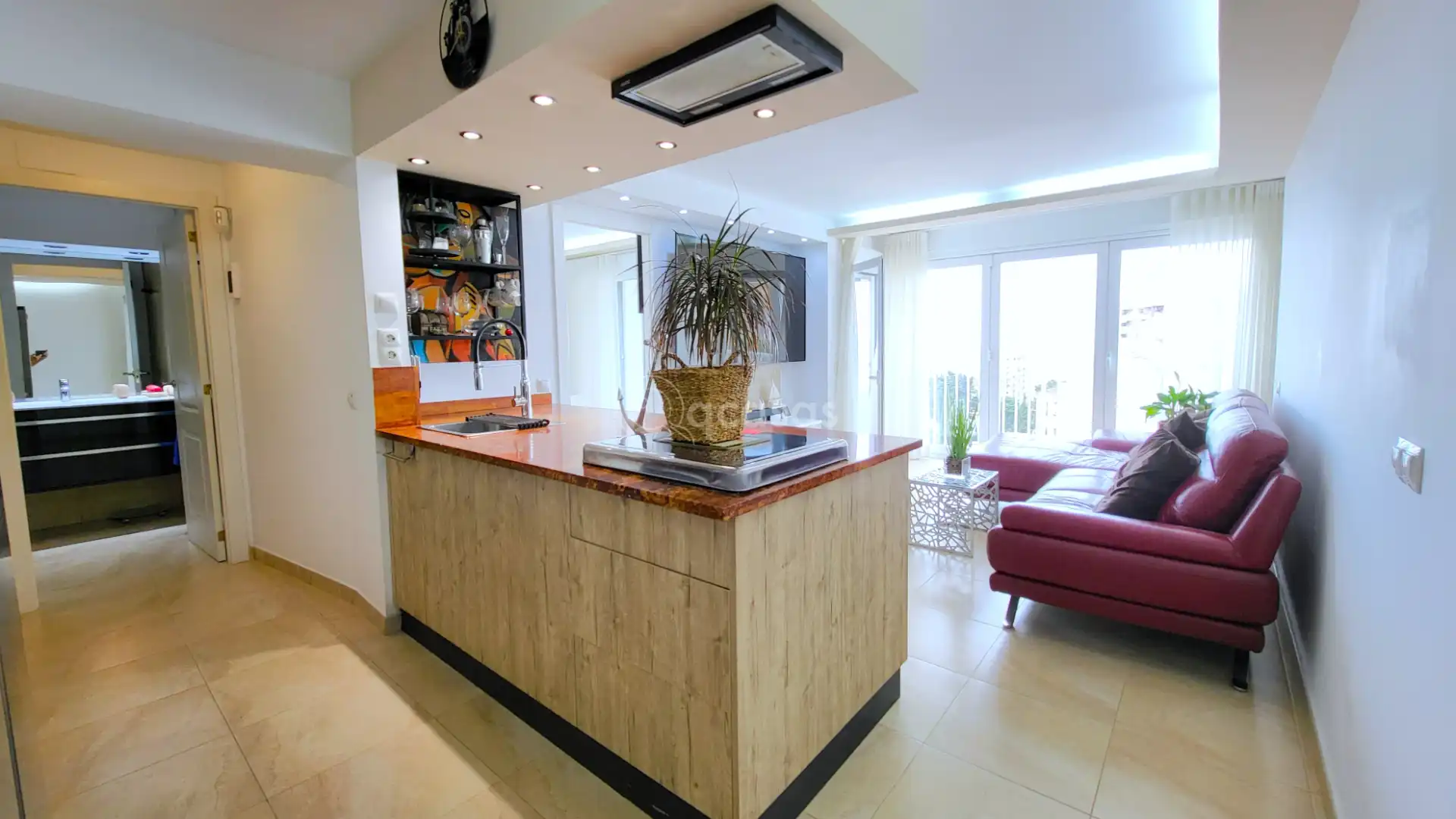 Cuina de Apartament en venda en Benalmádena amb Aire condicionat, Calefacció i Terrassa