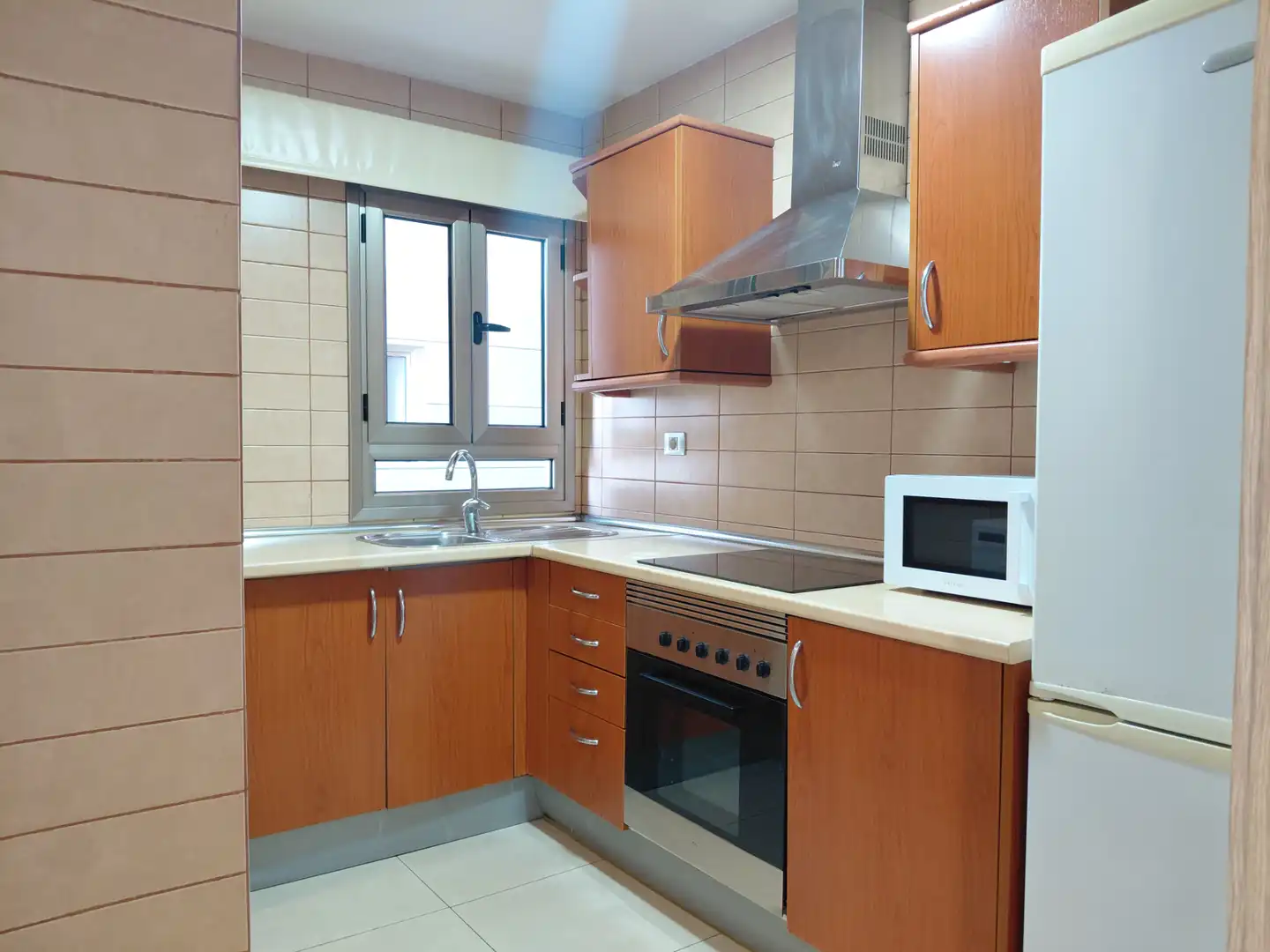 Kitchen of Flat for rent in Las Palmas de Gran Canaria  with Furnished, Oven and Washing machine