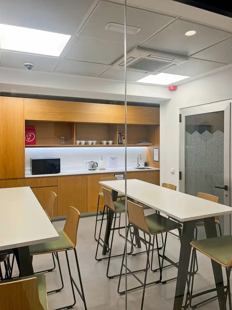 Kitchen of Office for rent in Bilbao   with Air Conditioner, Heating and Furnished