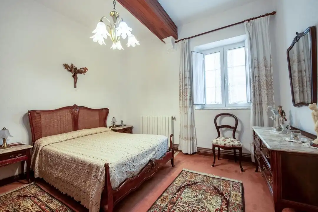 Habitación de Piso en venta en El Astillero   con Calefacción