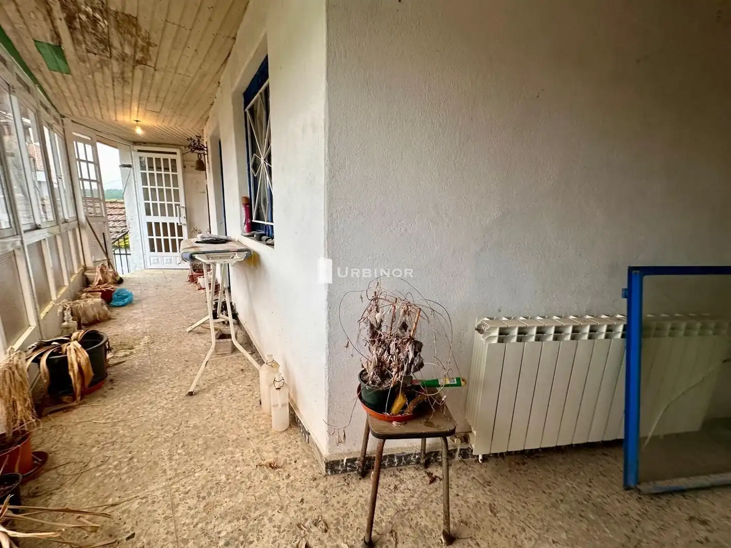 Balcony of Houses for sale in Toén  with Heating and Private garden