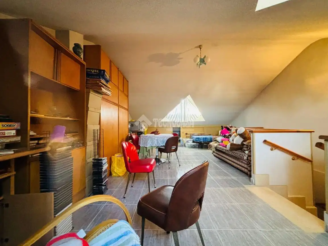 Casa adosada en venta en Escalona con Aire acondicionado, Calefacción y Amueblado
