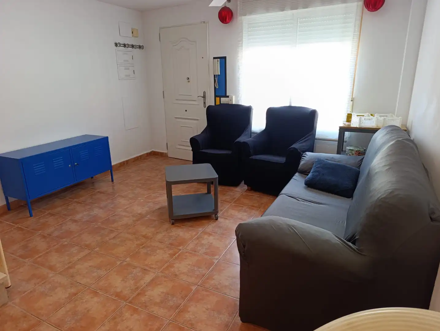 Sala d'estar de Casa adosada en venda en Almazora / Almassora amb Aire condicionat, Calefacció i Jardí privat