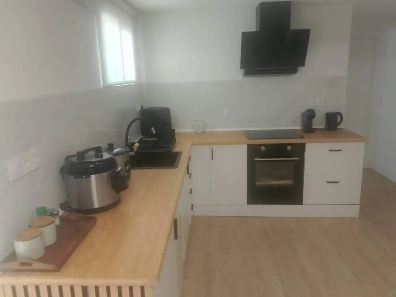 Kitchen of Flat for sale in Gandia  with Air Conditioner, Furnished and Balcony