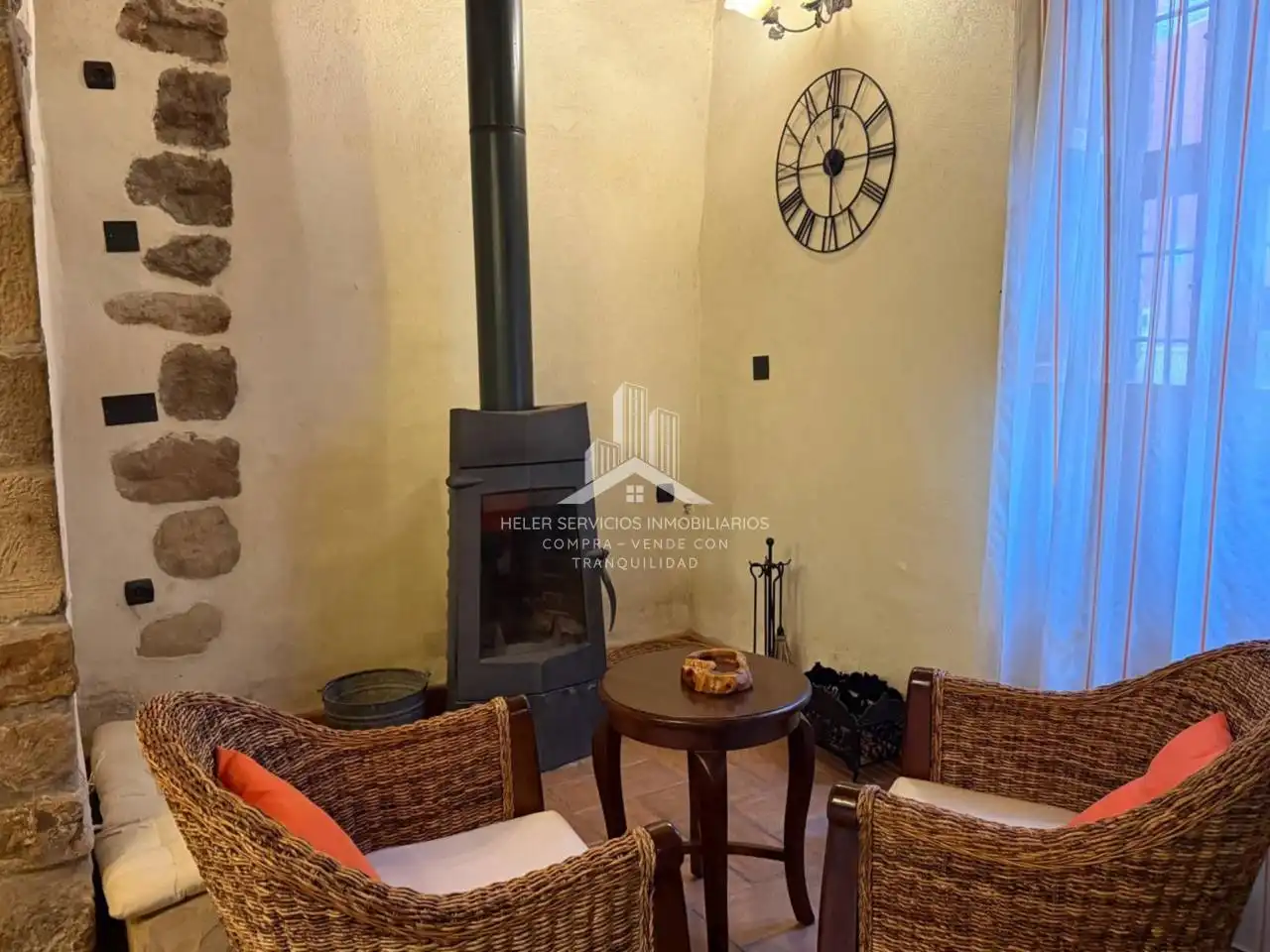 Sala d'estar de Finca rústica en venda en Cabanes amb Aire condicionat, Calefacció i Terrassa