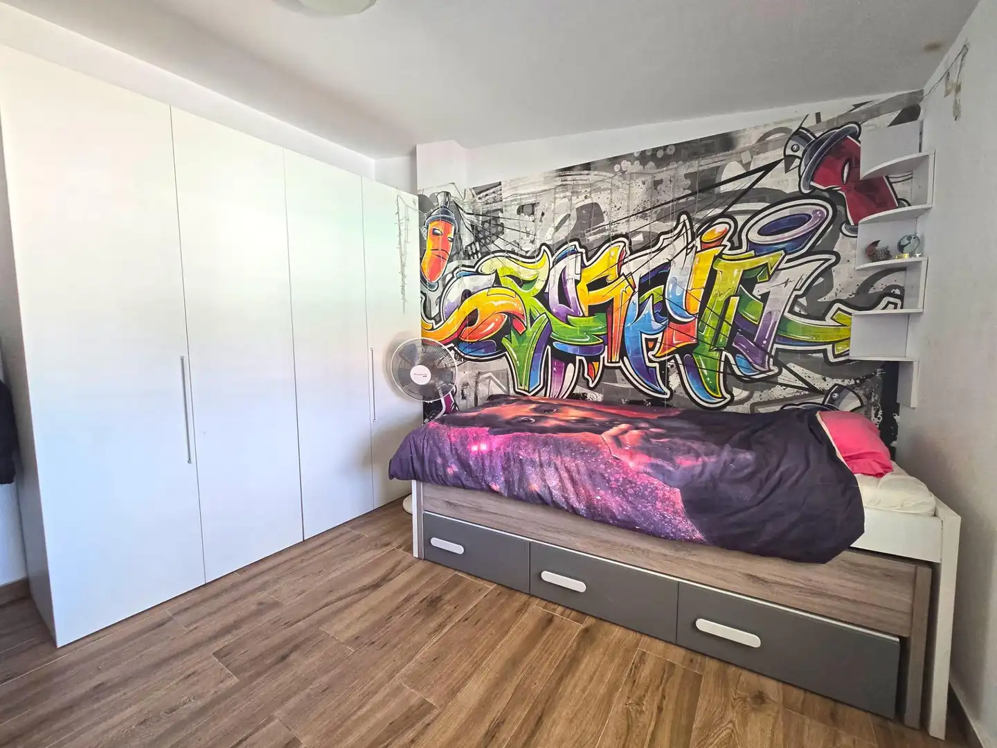 Habitación de Casa o chalet en venta en Mairena del Aljarafe con Jardín privado y Piscina