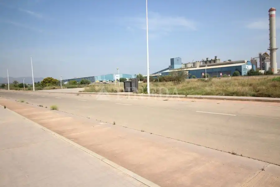 Terreny industrial en venda en Sagunto / Sagunt
