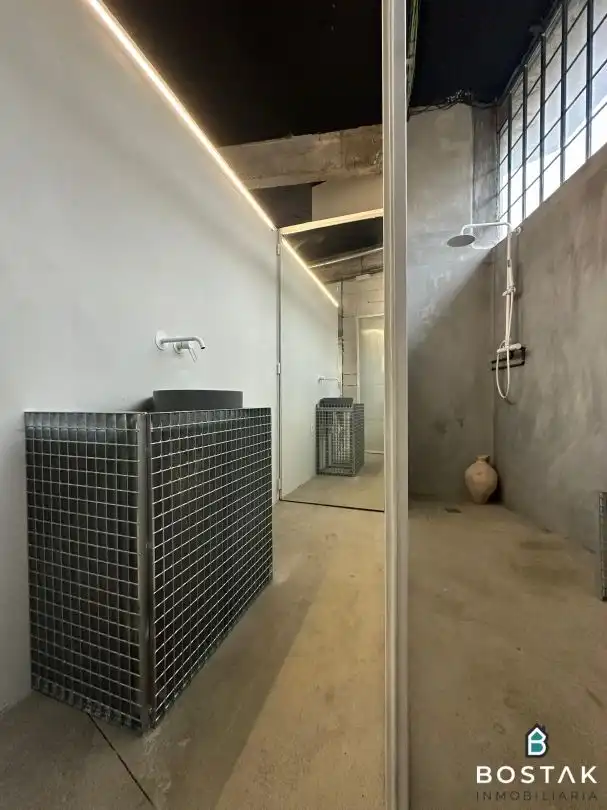 Bathroom of Industrial buildings for sale in Bilbao 