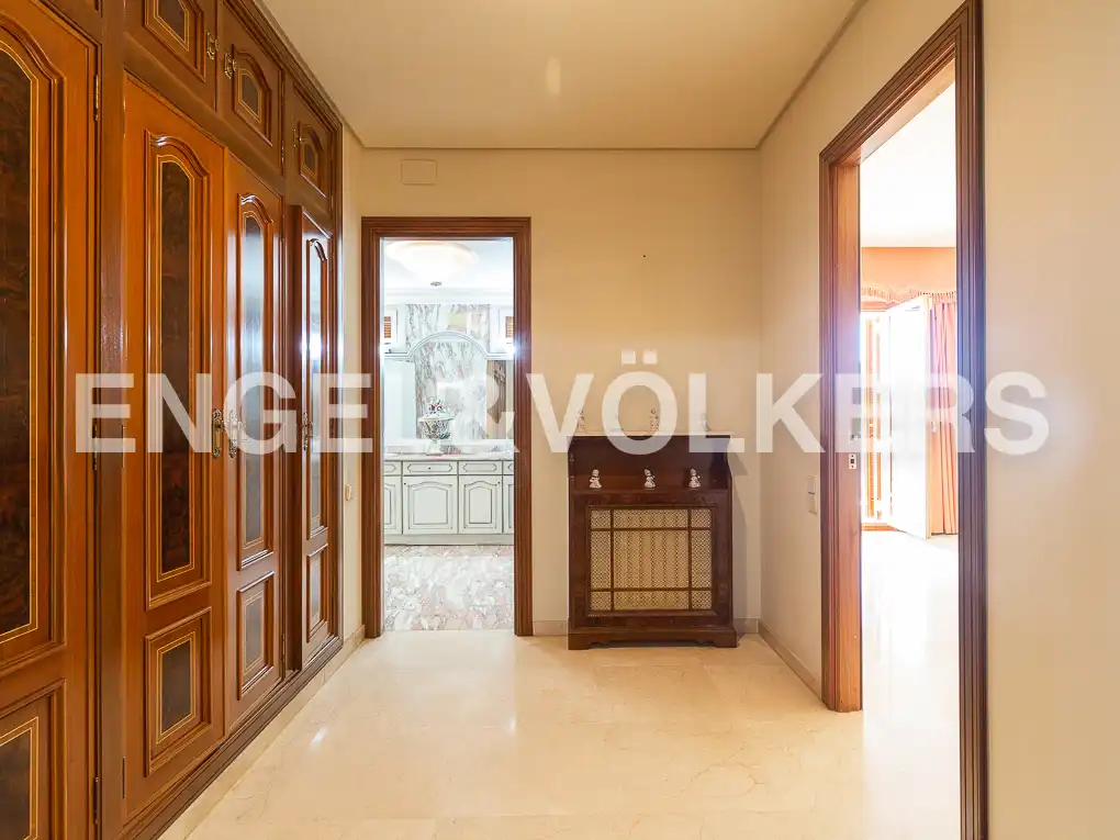 Houses for sale in Ontinyent  with Air Conditioner, Heating and Private garden