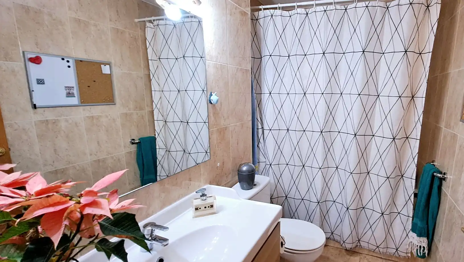 Baño de Dúplex en venta en Malgrat de Mar con Aire acondicionado, Terraza y Amueblado