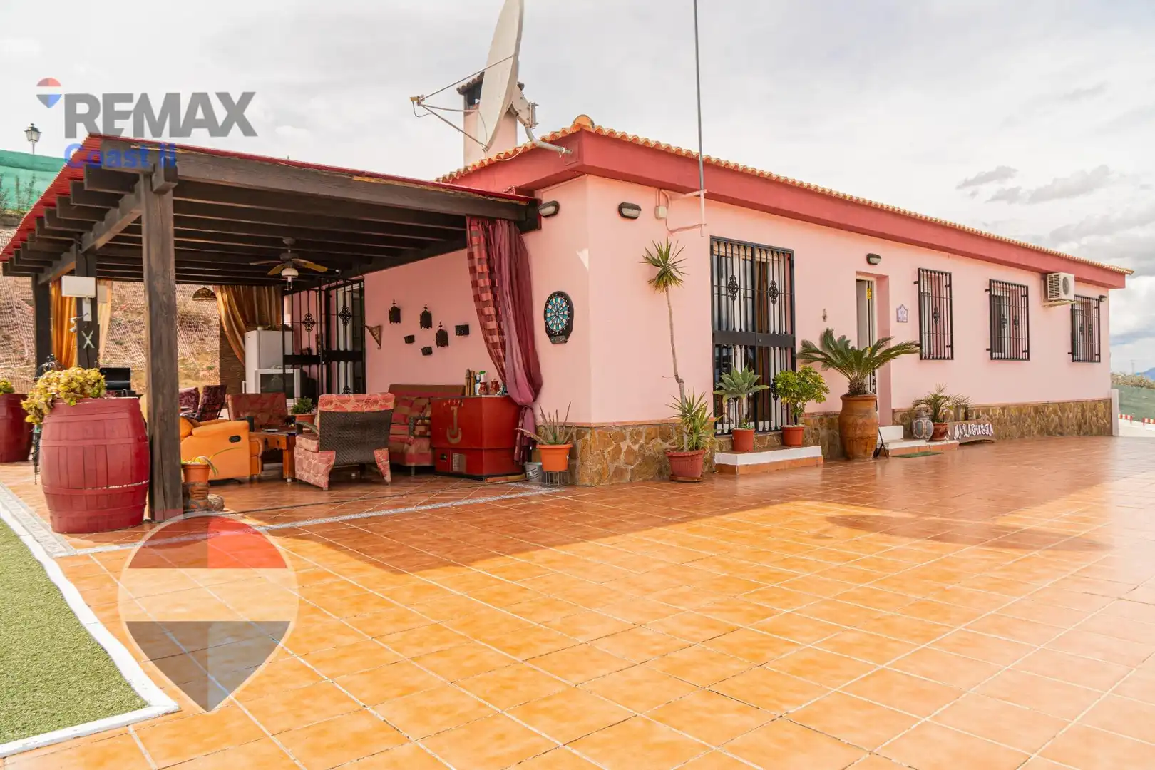 Vista exterior de Casa o chalet en venta en Moraleda de Zafayona con Aire acondicionado, Calefacción y Jardín privado