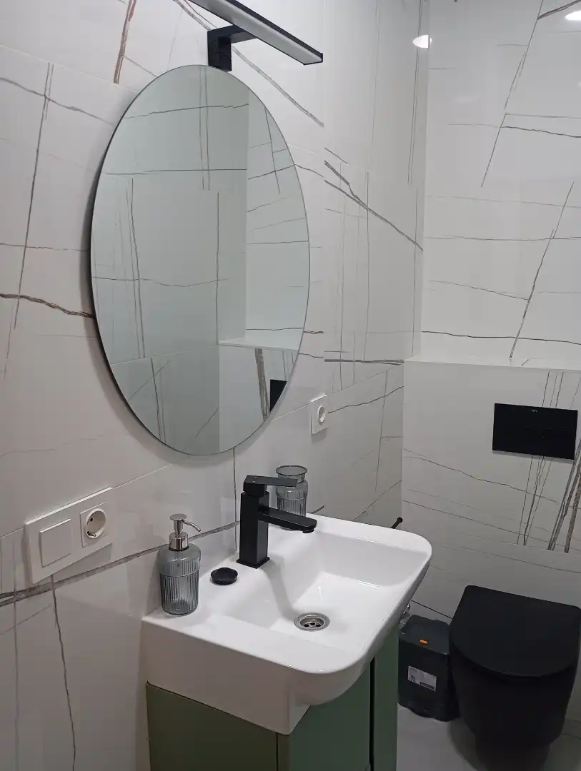 Badezimmer von Wohnung zur Miete in Granada mit Klimaanlage, Heizung und Möbliert