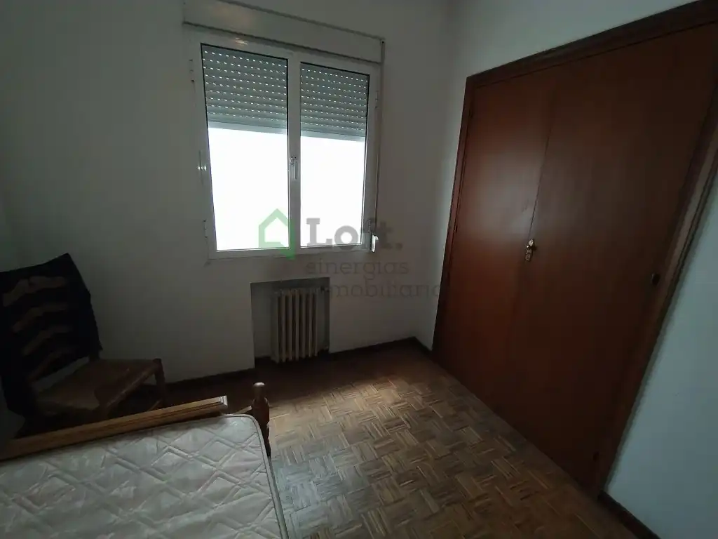 Bedroom of Flat for rent in Badajoz  with Heating
