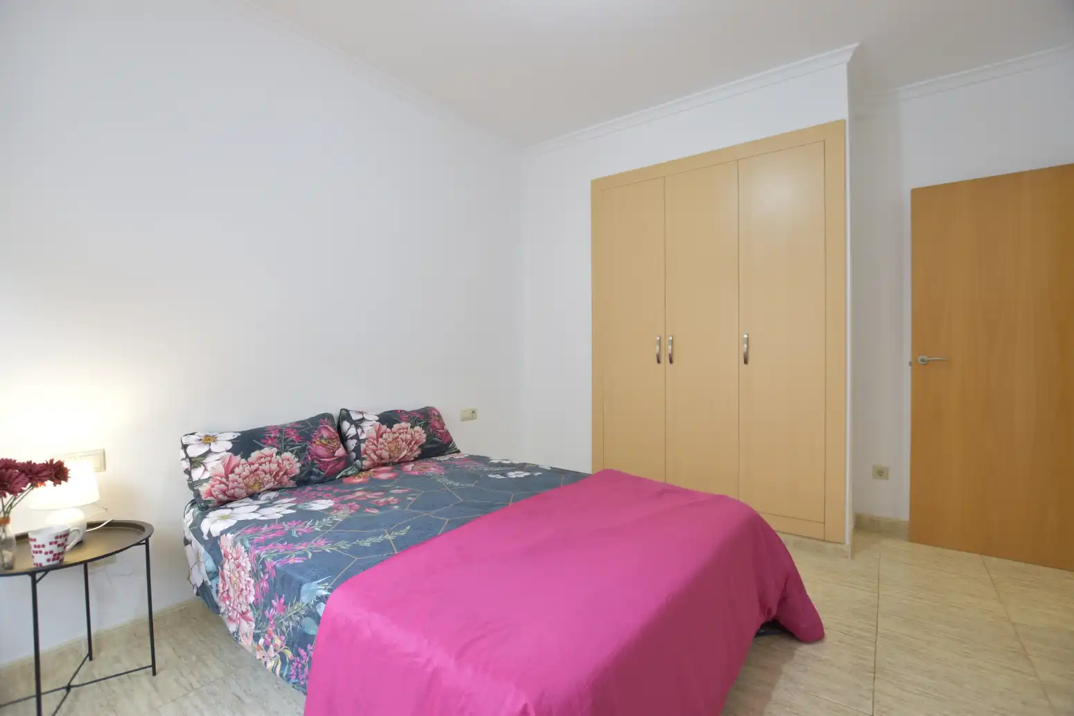 Piso de alquiler en Rafelbuñol / Rafelbunyol, Valencia
