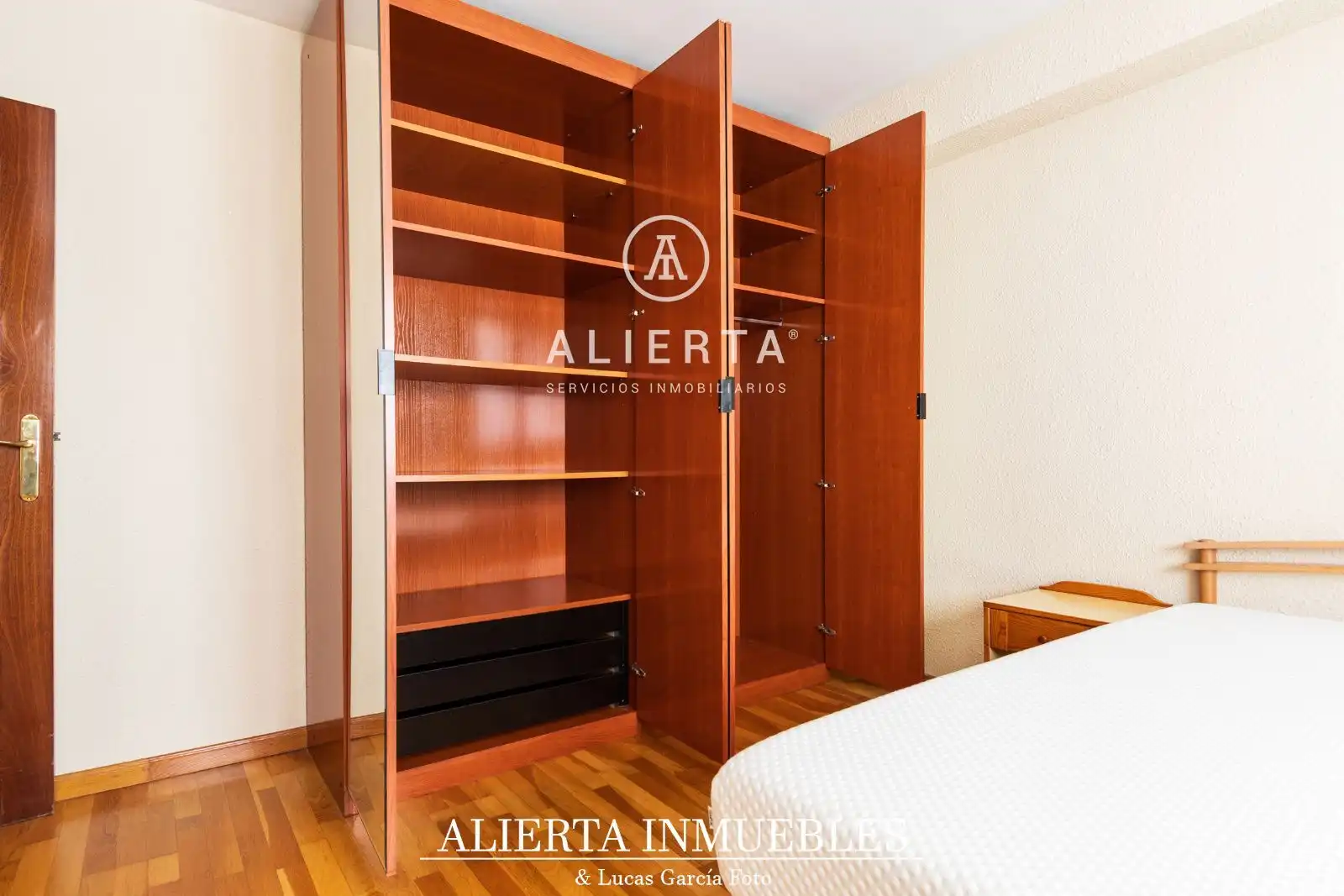 Ático en venta en Cataluña, Avda. Cataluña