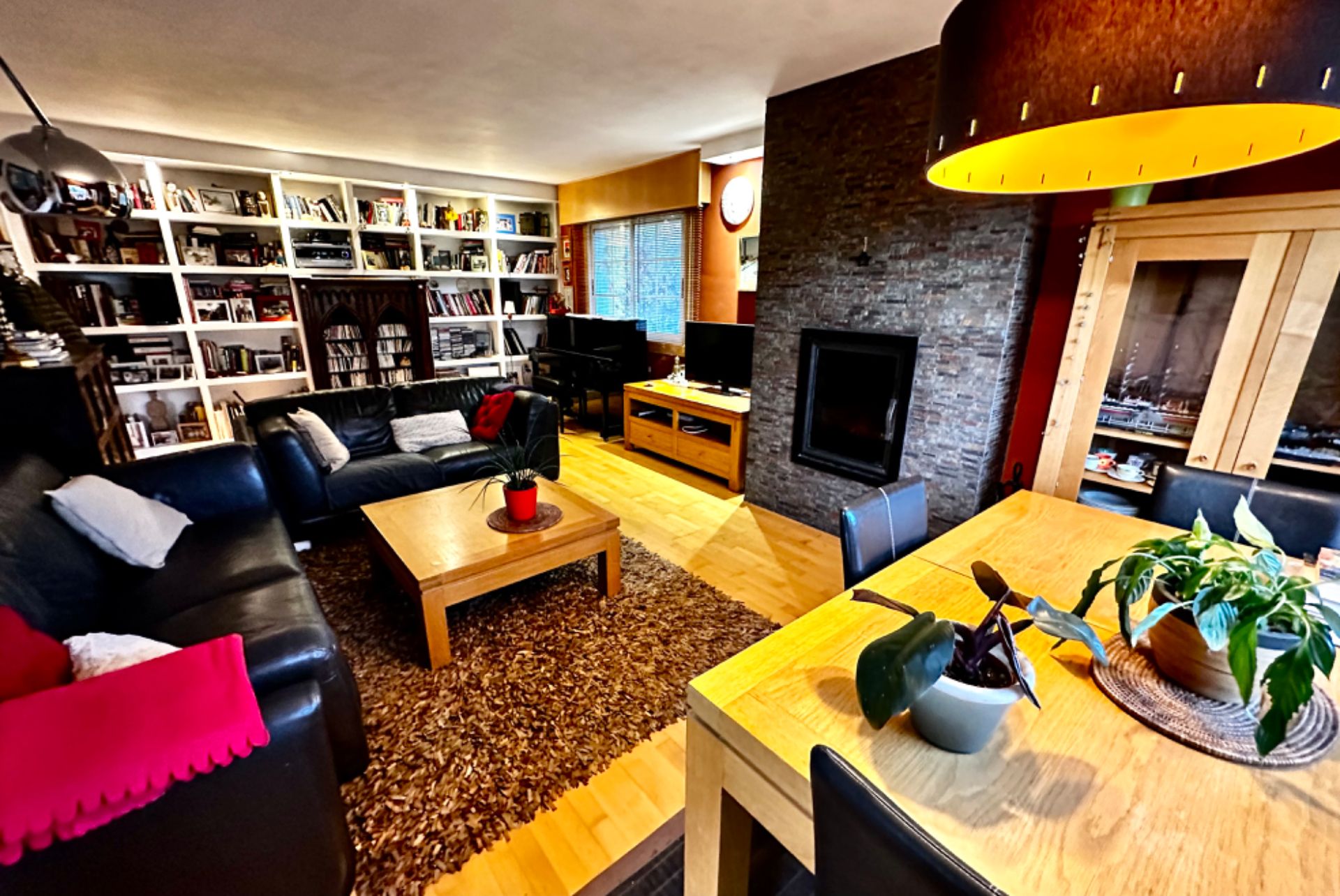 Sala de estar de Casa adosada en venta en Arroyo de la Encomienda con Aire acondicionado, Calefacción y Jardín privado