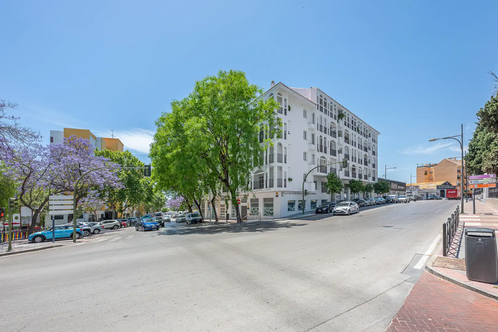 Vista exterior de Piso en venta en Marbella con Terraza y Amueblado