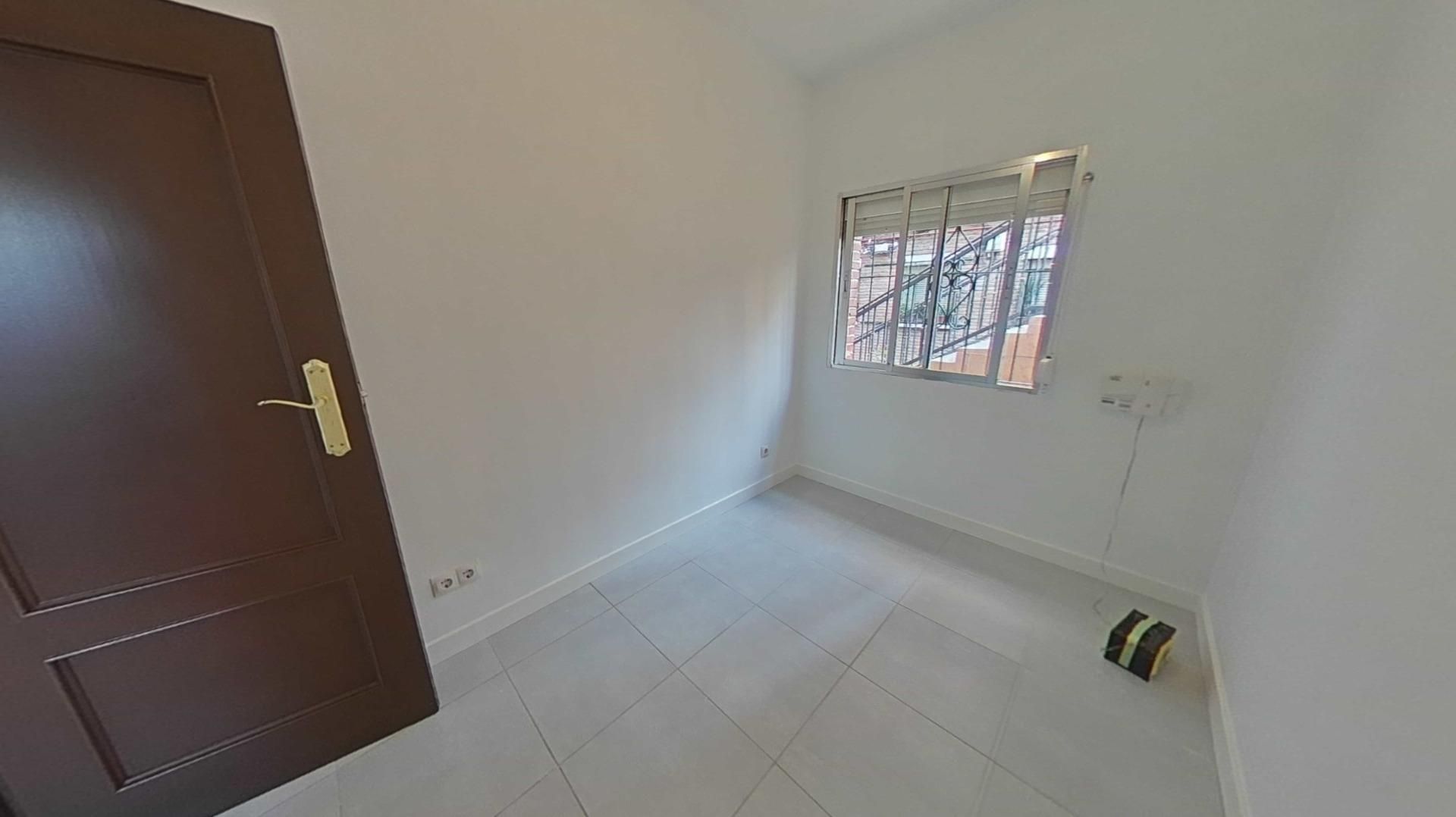Habitación de Piso en venta en  Madrid Capital