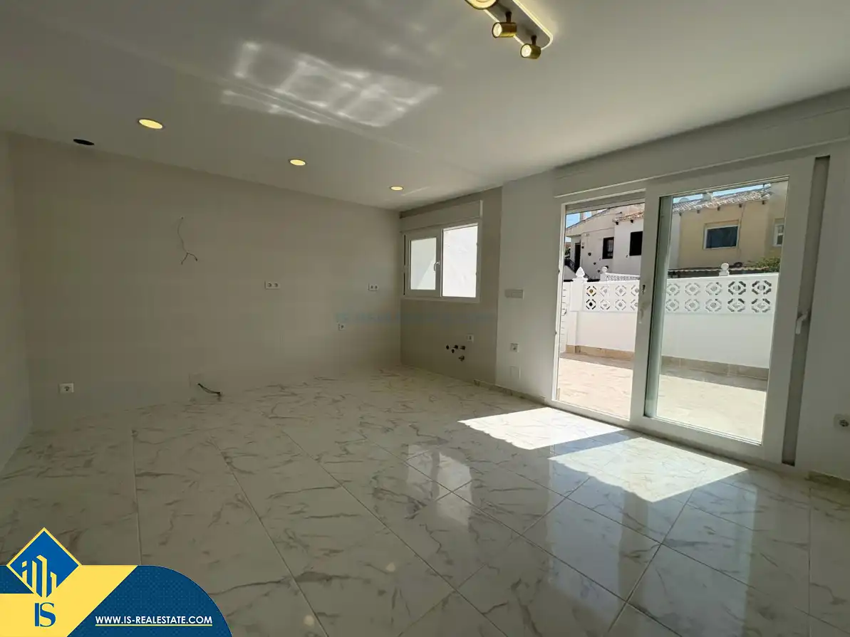 Maison mitoyenne avec terrasse à vendre à Los Balcones - Los Altos, imagen 2