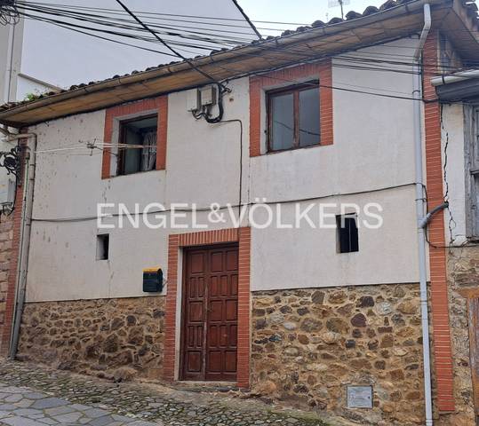 Casa-chalet en Venta en Calle de Mijares en Potes