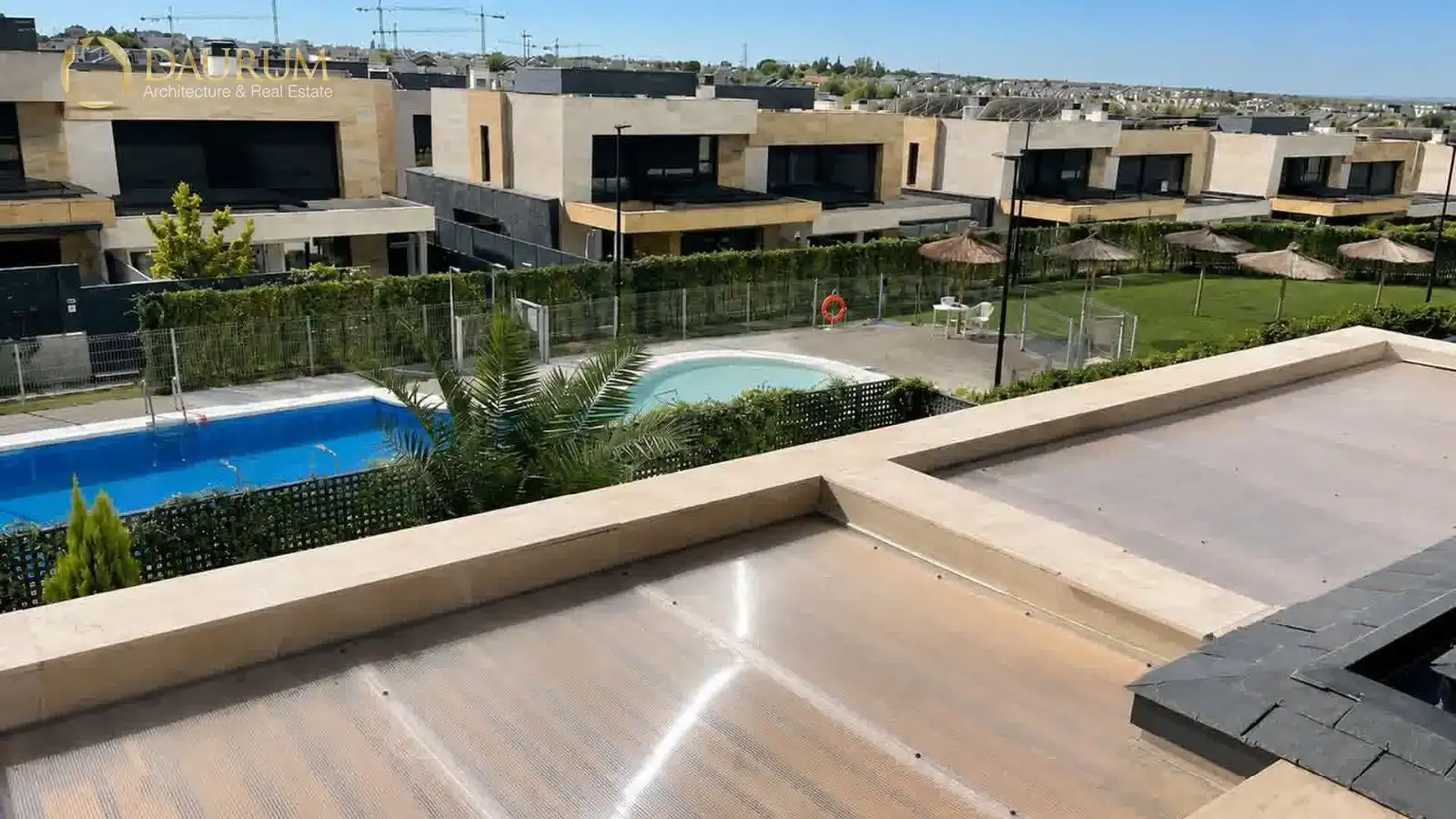 Terrace of Detached homes for sale in Cortijo Sur