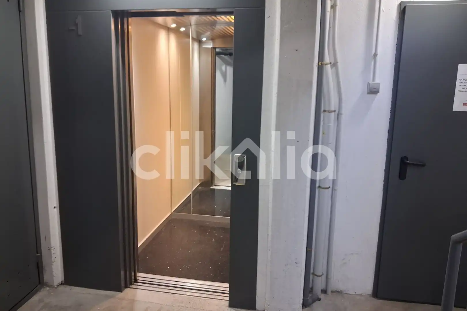 Individual con ascensor en venta en Marianao, imagen 10