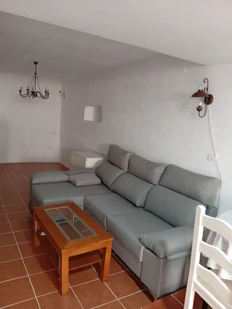 Wohnzimmer von Loft zur Miete in Albondón mit Möbliert